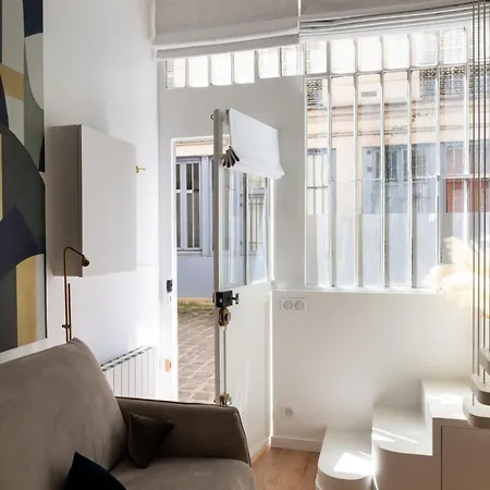 Daire Parisconciergerie - Design In *